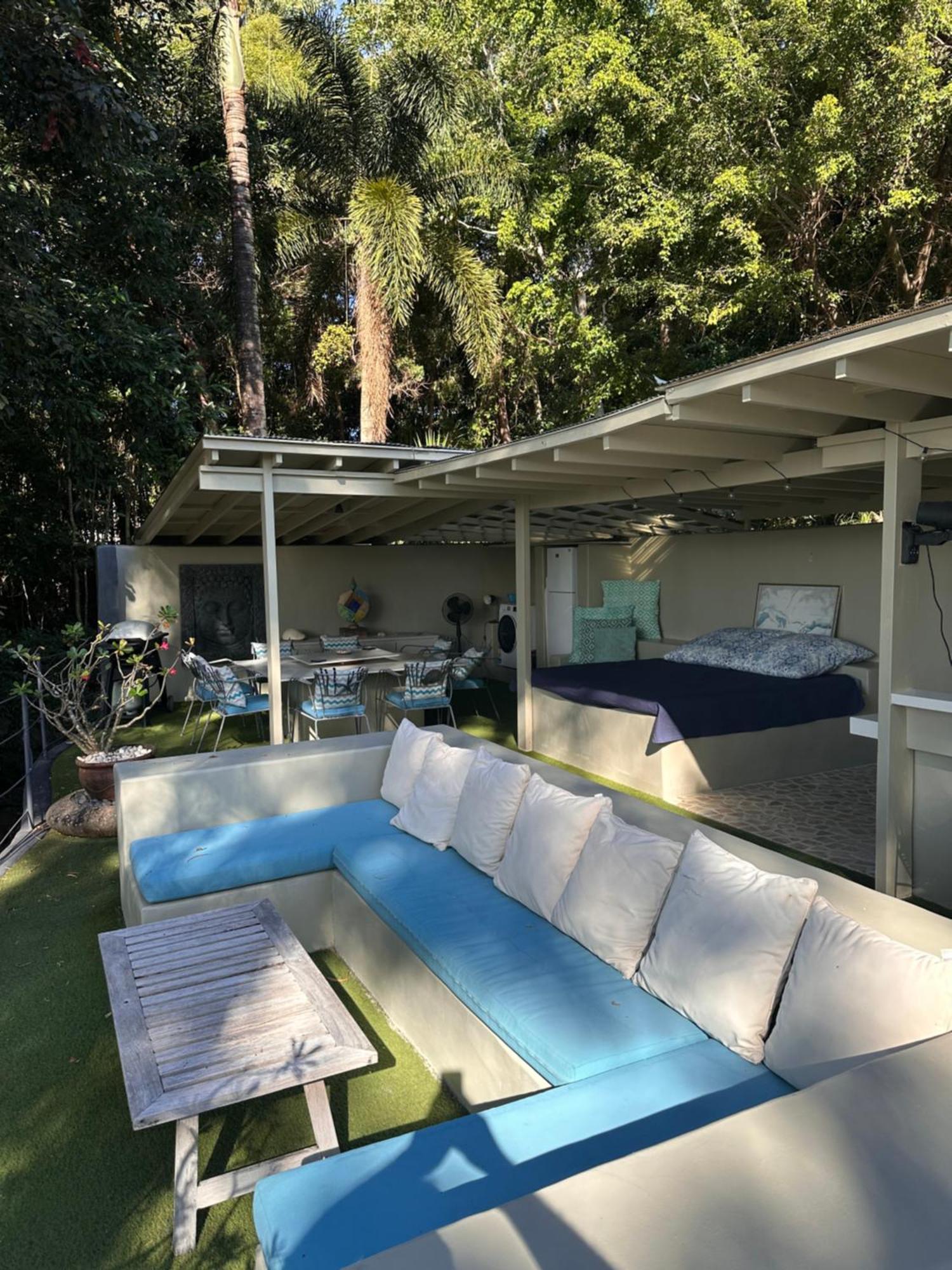 Beachfront Peace Cabin Oak Beach Екстер'єр фото